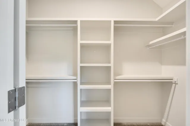 $629,500 | 2327 Livingston Way, Hernando, MS 38632