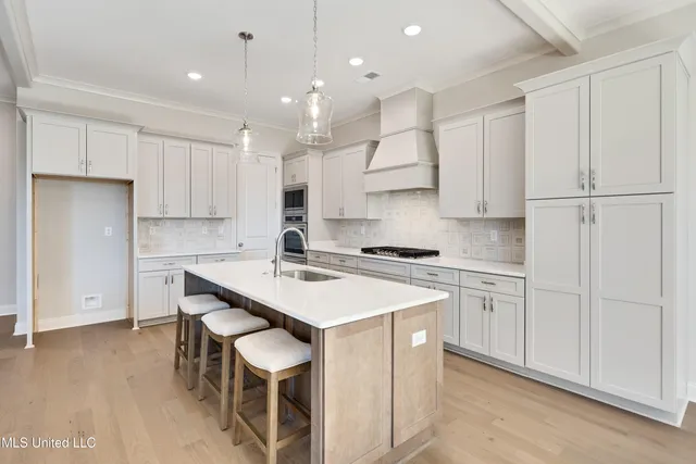 $629,500 | 2327 Livingston Way, Hernando, MS 38632