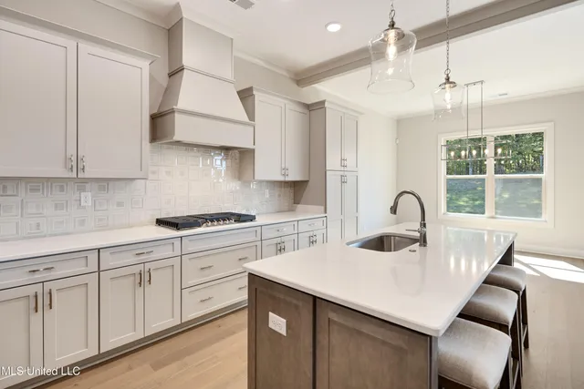 $629,500 | 2327 Livingston Way, Hernando, MS 38632