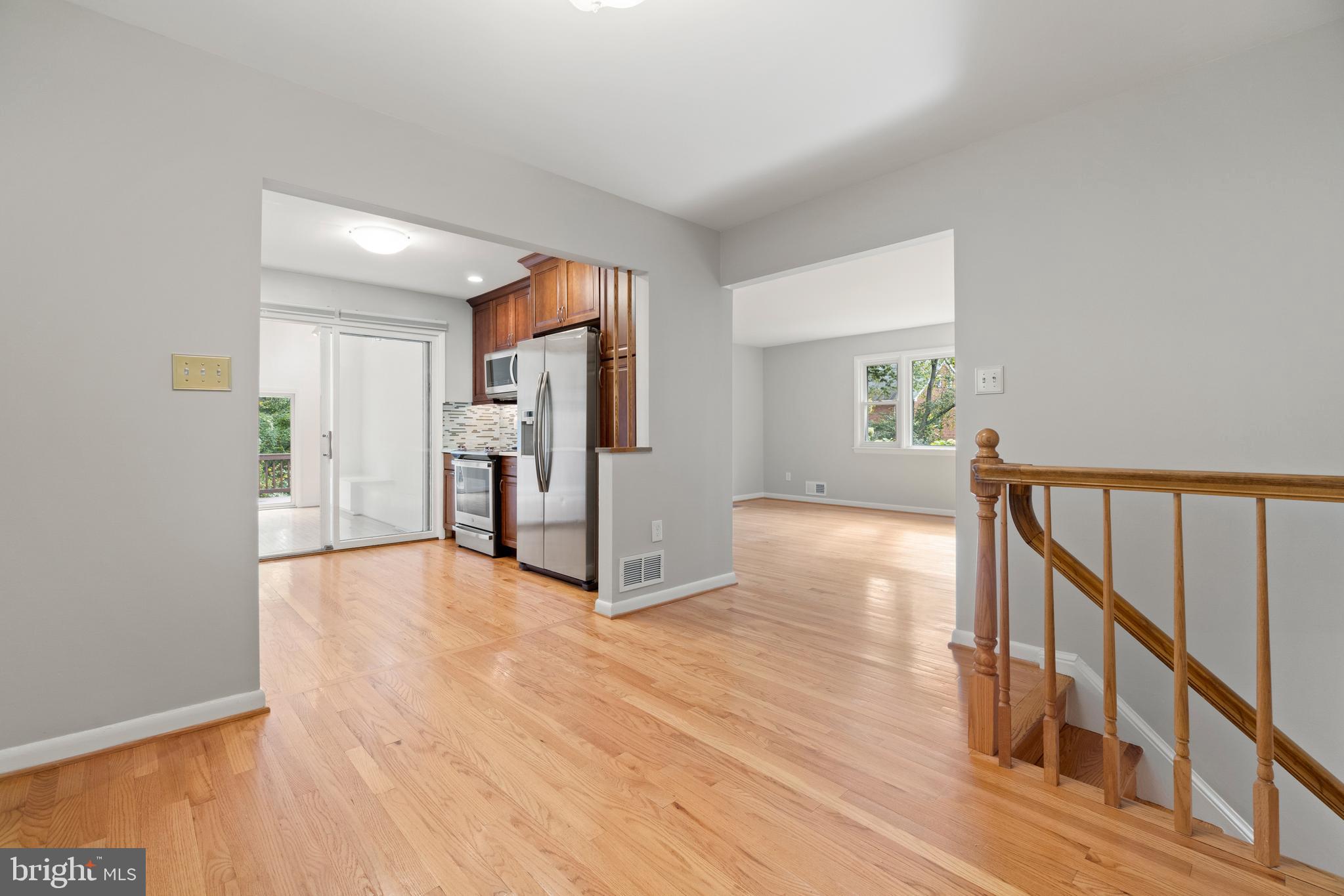 4625 24th Road North Arlington, VA 22207 - Photo 7 of 36 Gallery Image 7