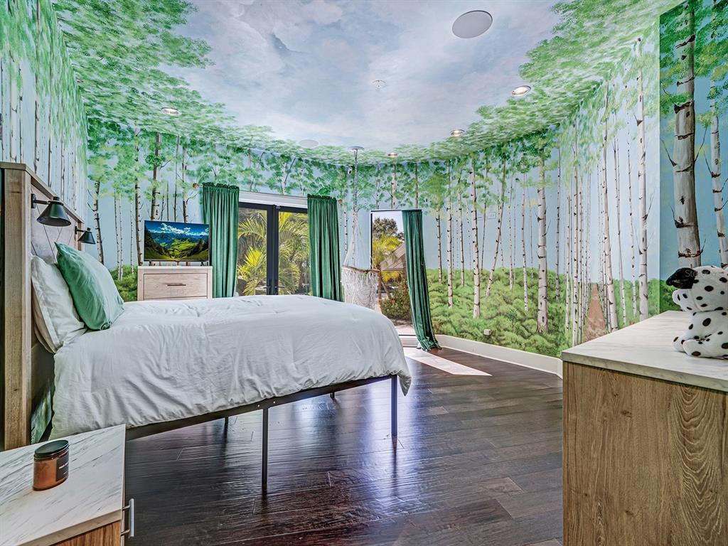 1609 Hampton Court Safety Harbor, FL 34695 - Photo 18 of 78