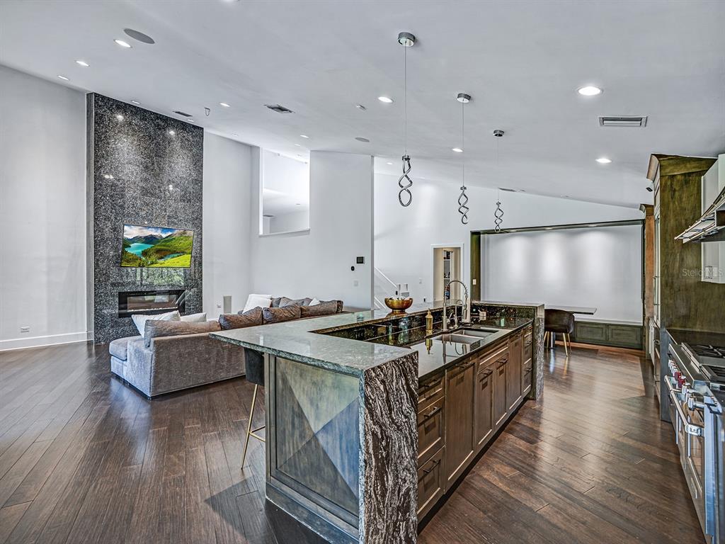 1609 Hampton Court Safety Harbor, FL 34695 - Photo 63 of 78