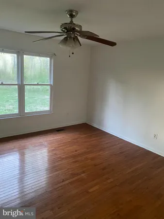 $3,500 | 24548 Lenah Road, Aldie, VA 20105