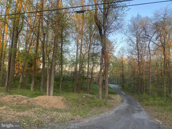 $3,500 | 24548 Lenah Road, Aldie, VA 20105