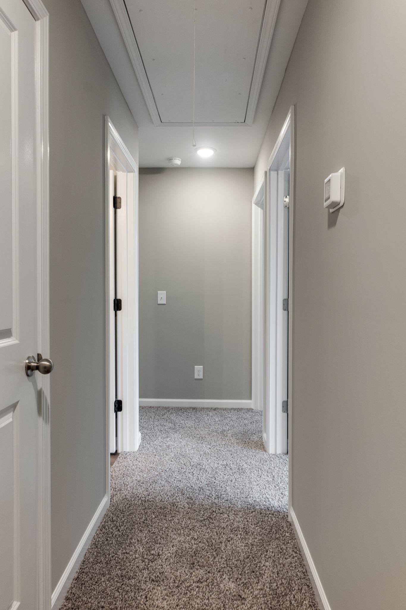 116 Shane-Lee Circle Dover, TN 37058 - Photo 9 of 33 a view of a hallway