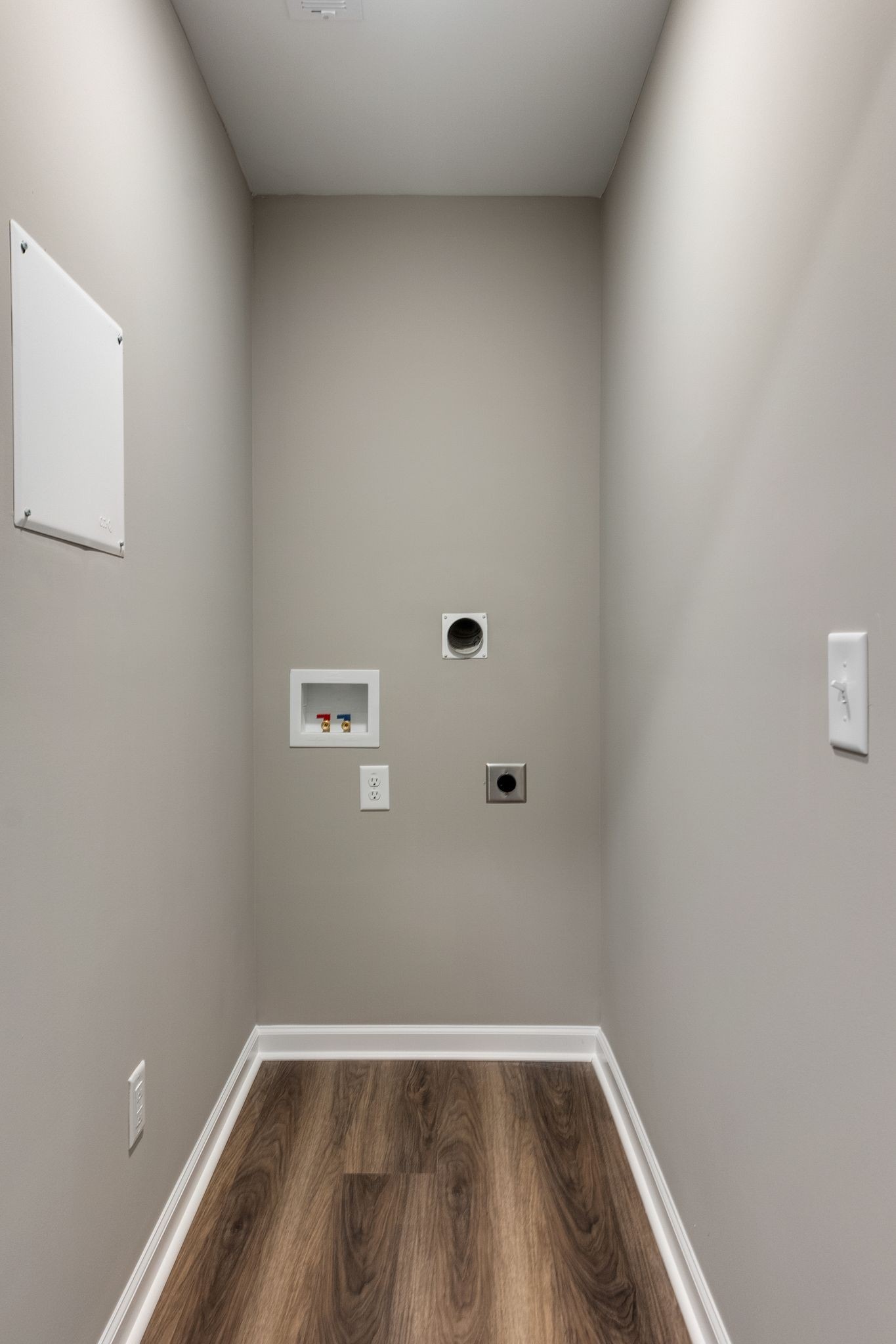 116 Shane-Lee Circle Dover, TN 37058 - Photo 10 of 33 a view of an empty room