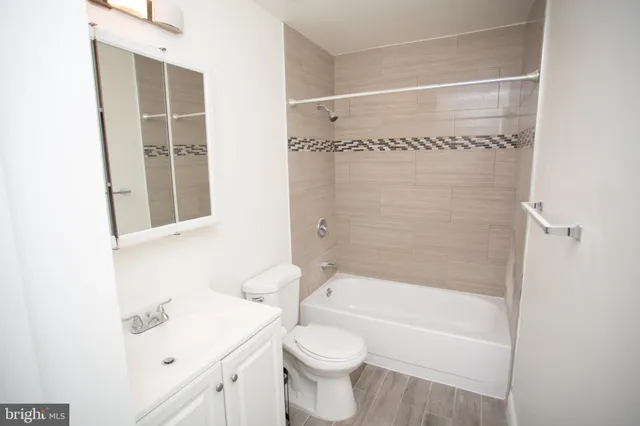 $2,950 | 5 Regent Court, Medford, NJ 08055