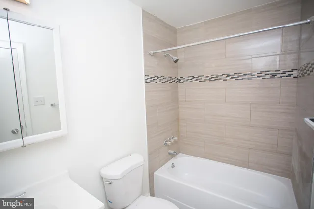 $2,950 | 5 Regent Court, Medford, NJ 08055