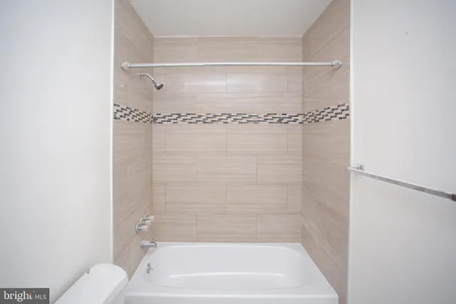 $2,950 | 5 Regent Court, Medford, NJ 08055