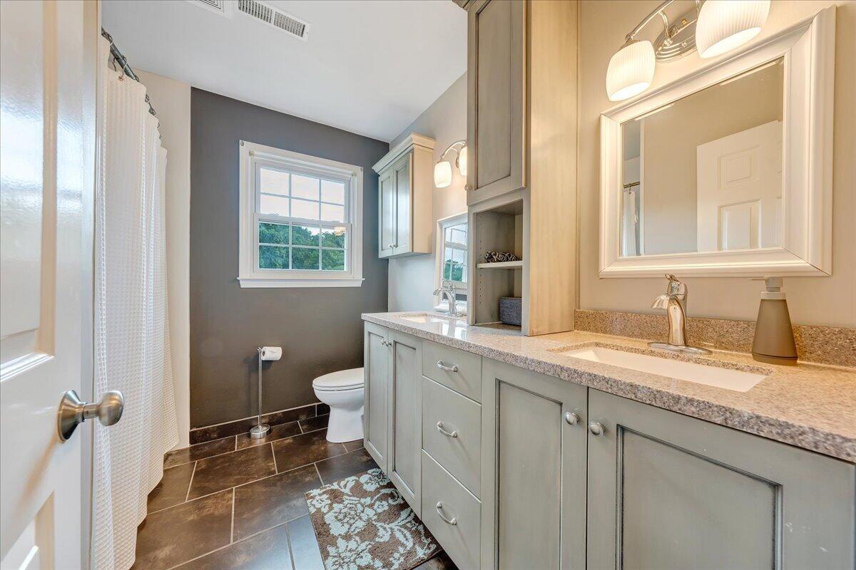 3702 Winding Way Road Southwest Roanoke, VA 24015 - Photo 37 of 80 037-MIB02237