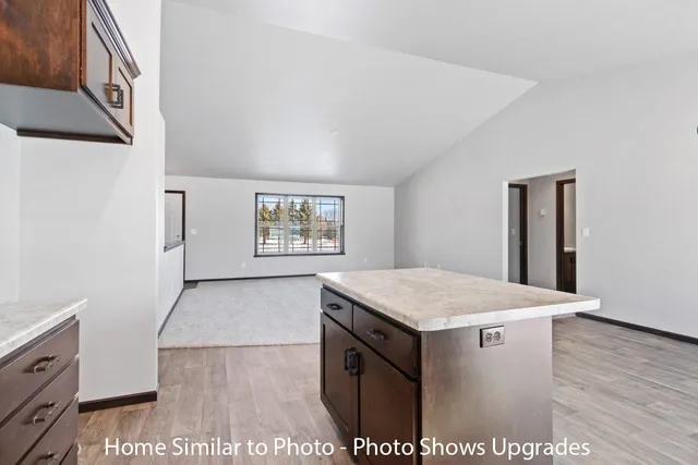 $376,900 | 1246 Putnam Drive, Pulaski, WI 54162