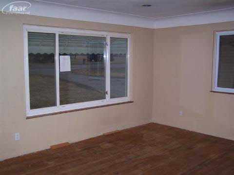7151 Miller Road Swartz Creek, MI 48473 - Photo 6 of 18 20125716-5.JPG