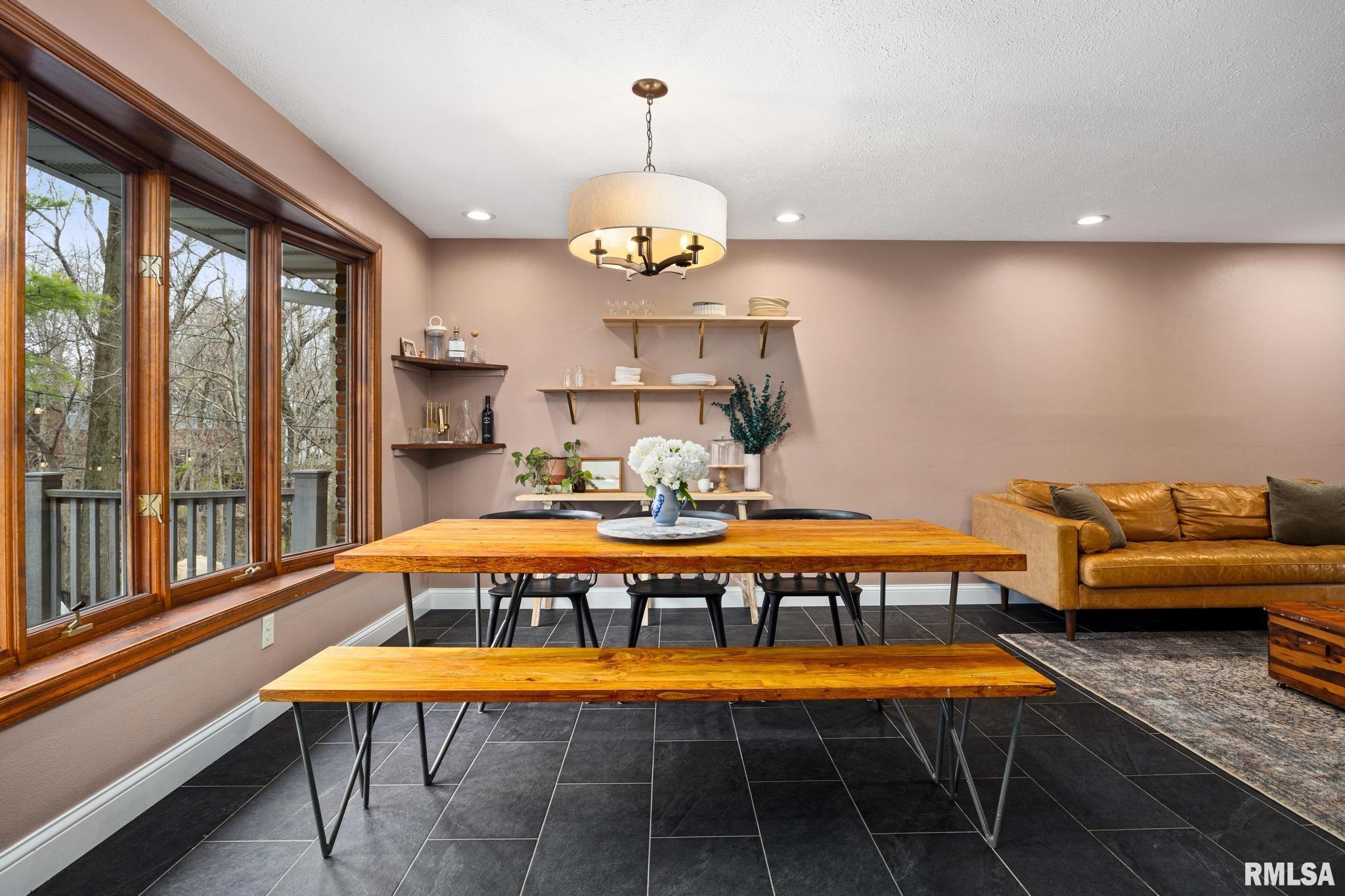 76 Hickory Ridge Court Morton, IL 61550 - Photo 13 of 64