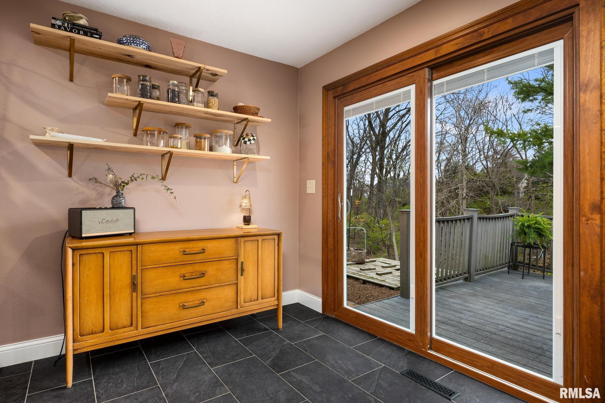 76 Hickory Ridge Court Morton, IL 61550 - Photo 14 of 64