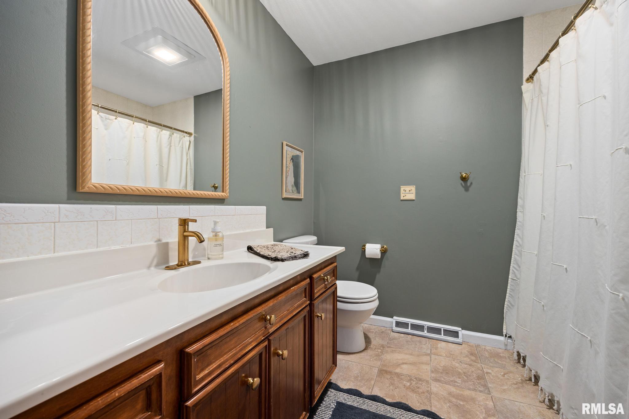 76 Hickory Ridge Court Morton, IL 61550 - Photo 44 of 64