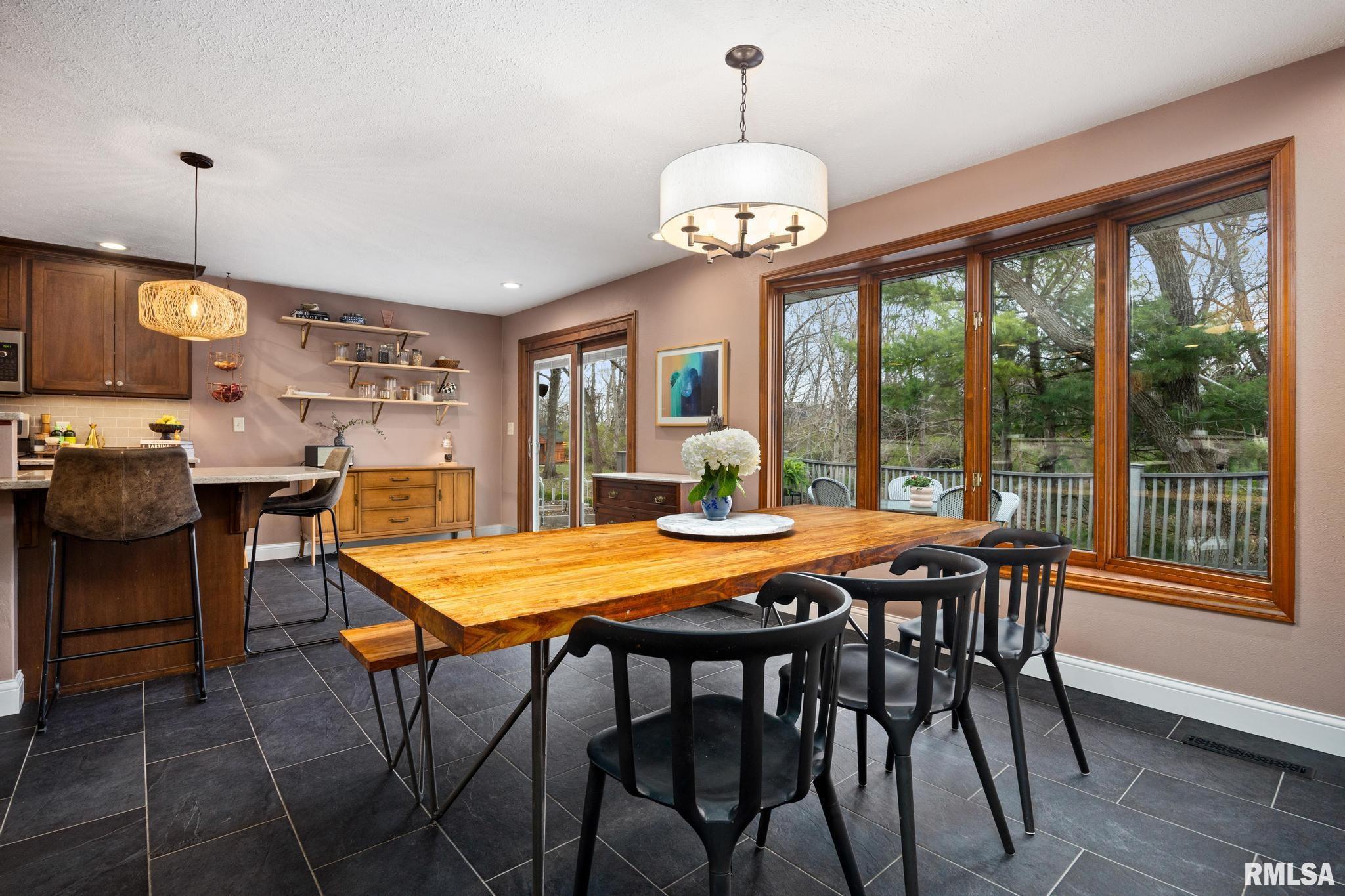 76 Hickory Ridge Court Morton, IL 61550 - Photo 6 of 64