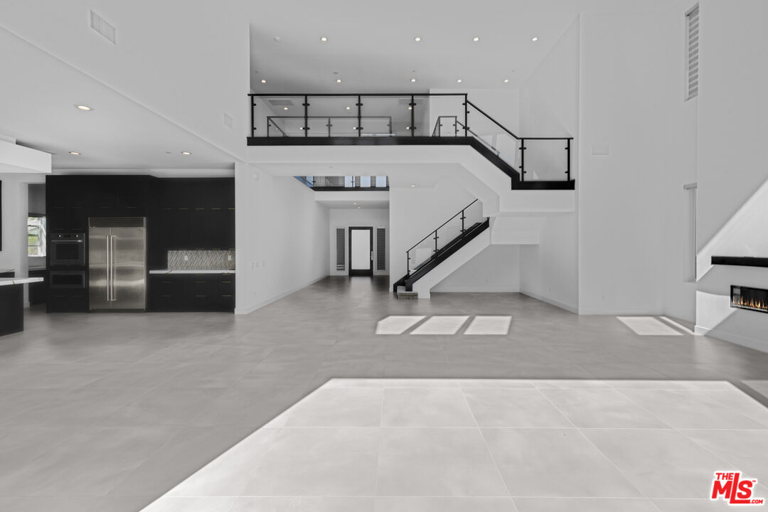 20056 Mersey Lane Porter Ranch, CA 91326 - Photo 12 of 63