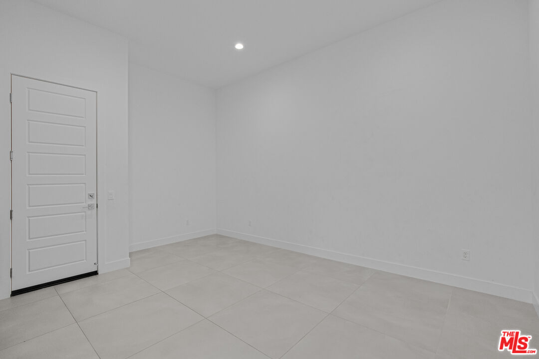 20056 Mersey Lane Porter Ranch, CA 91326 - Photo 19 of 63