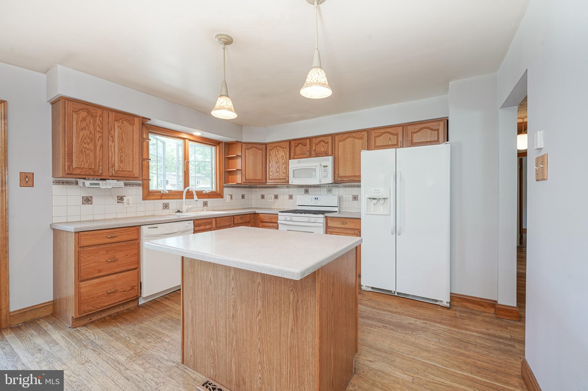 123 Silver Birch Road Williamstown, NJ 08094 - Photo 14 of 41 Gallery Image 14