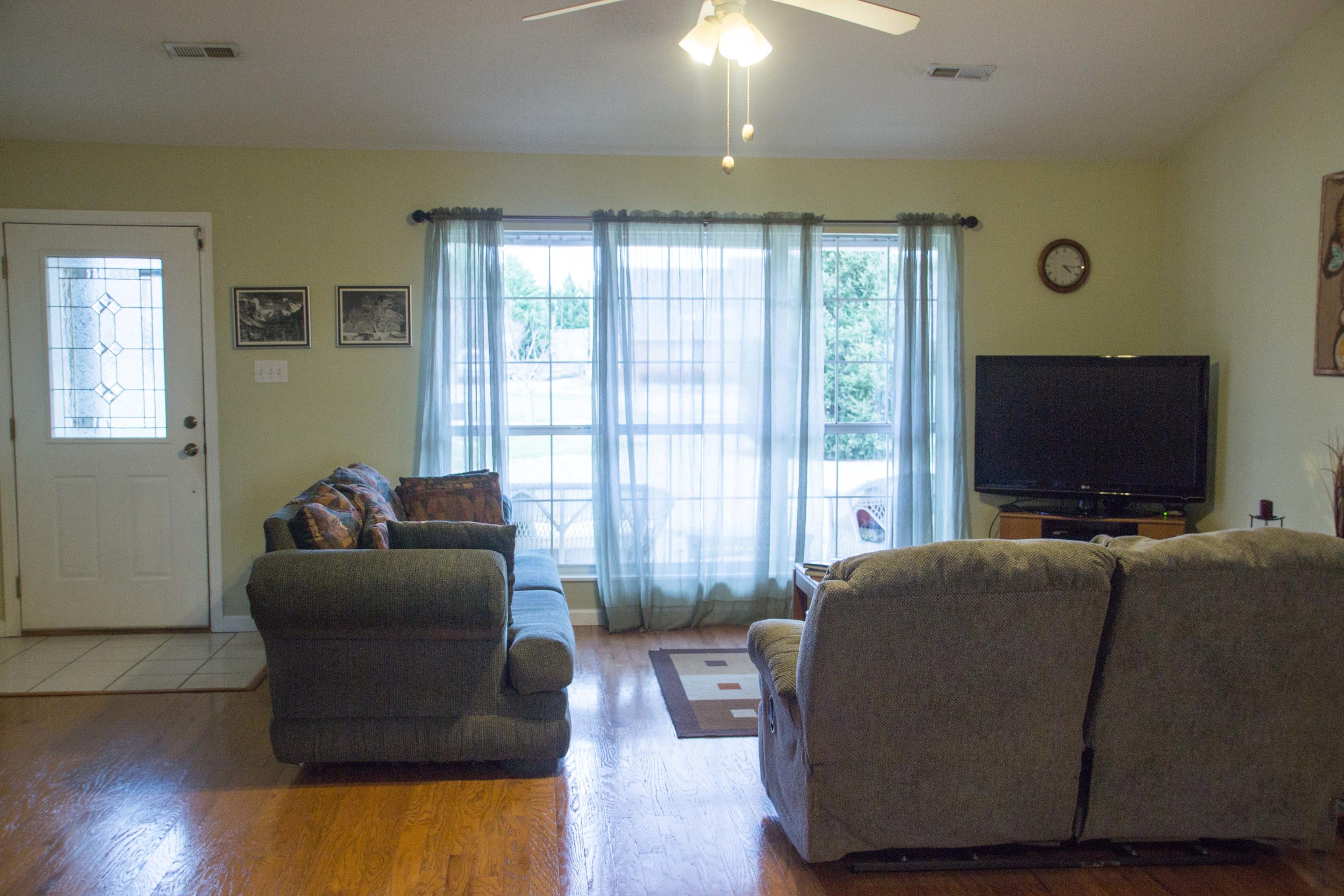 5529 West J Riley Road Greenback, TN 37742 - Photo 4 of 37 5