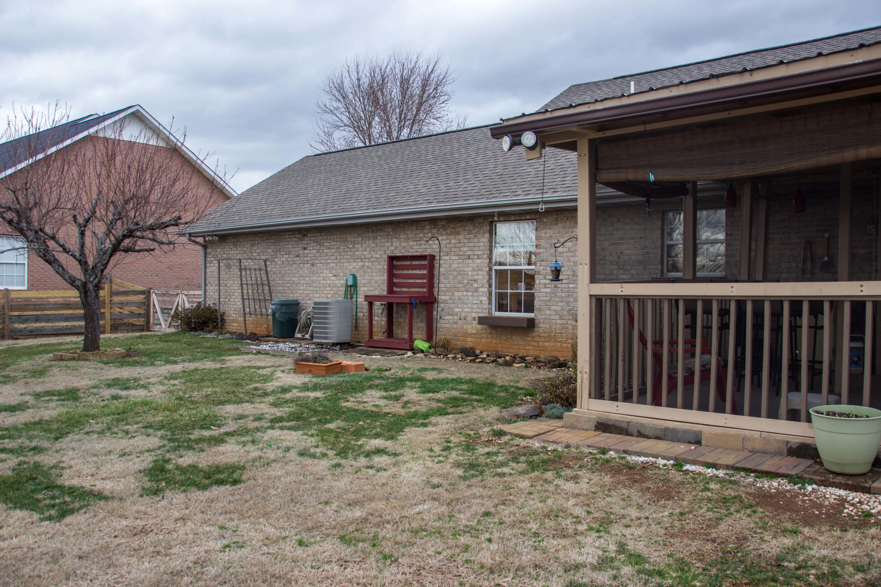 5529 West J Riley Road Greenback, TN 37742 - Photo 33 of 37 36