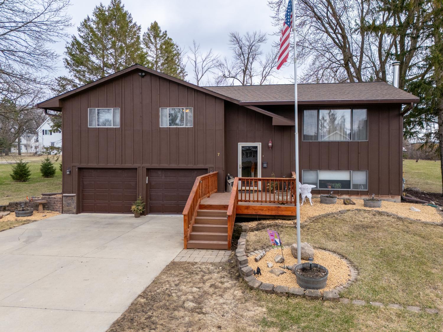 7 3rd Street Southwest Hayfield, MN 55940 - Photo 1 of 1 Gallery Image 1