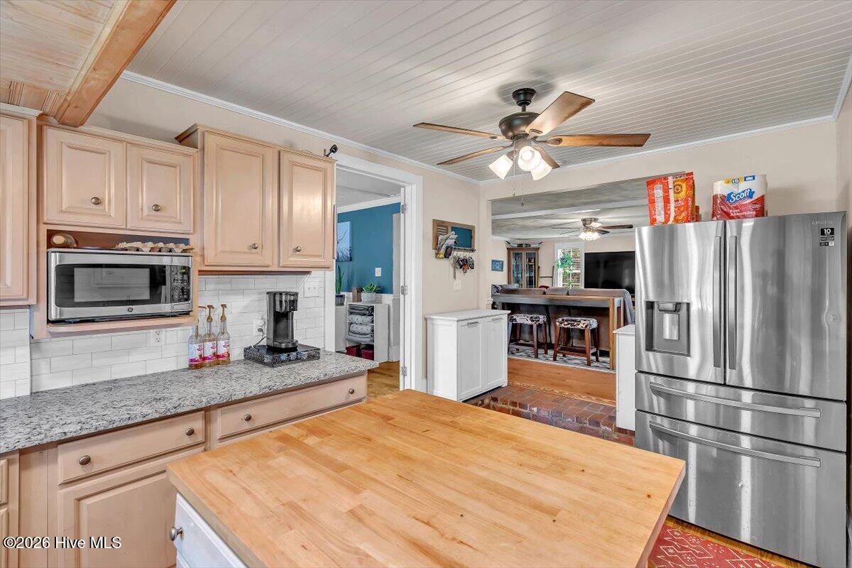 330 Lake Road Newport, NC 28570 - Photo 34 of 71