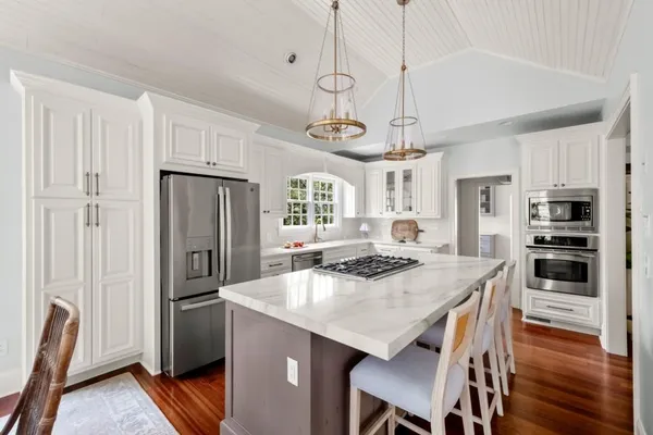 $1,750,000 | 3146 Peachtree Drive Northeast, Atlanta, GA 30305