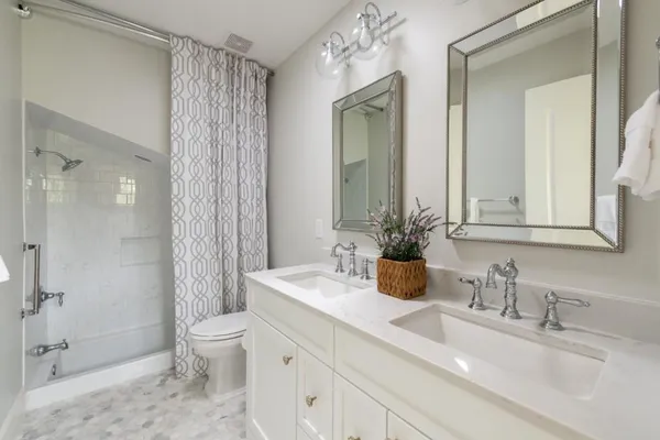 $1,750,000 | 3146 Peachtree Drive Northeast, Atlanta, GA 30305