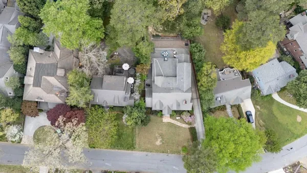 $1,750,000 | 3146 Peachtree Drive Northeast, Atlanta, GA 30305