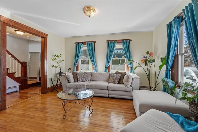 $499,900 | 49 Mountain Street East, Worcester, MA 01606