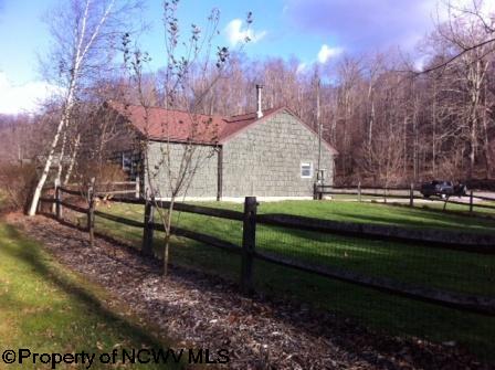 9283 Saltlick Road Terra Alta, WV 26764 - Photo 19 of 20 Gallery Image 19