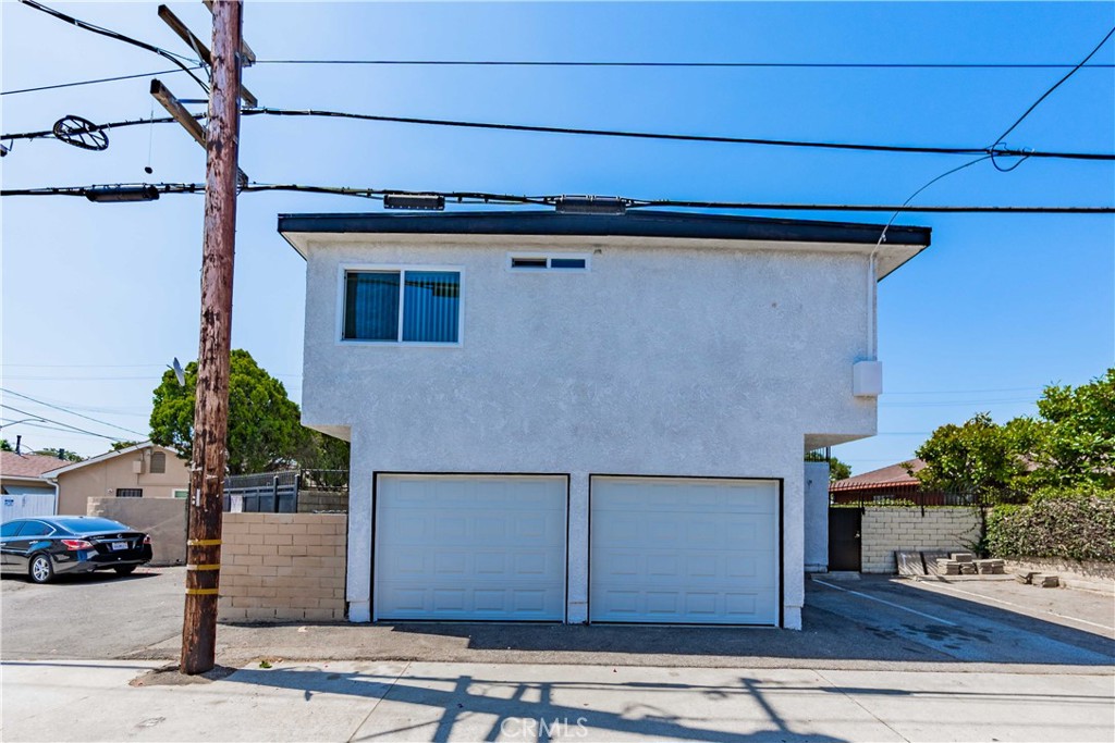 1813 West Ball Road Anaheim, CA 92804 - Photo 33 of 36 a view of a house with a street