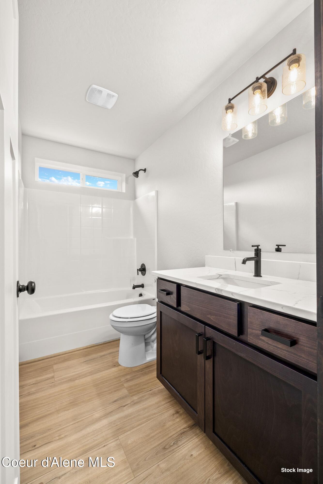 11834 North Entwistle Way Rathdrum, ID 83858 - Photo 13 of 25 GuestBath