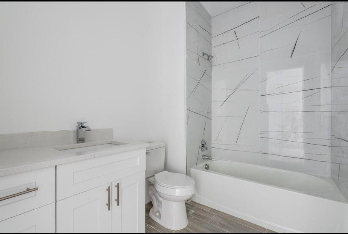 195 Rotonda Boulevard West, Unit ABC Placida, FL 33947 - Photo 8 of 12 PHOTO 11