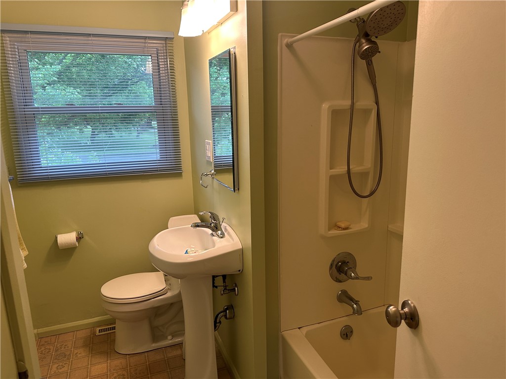 69 Faircrest Road Henrietta, NY 14623 - Photo 11 of 20 First Floor Bathroom