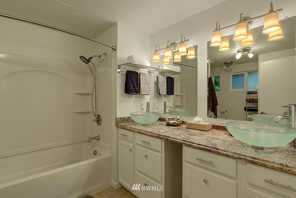 16802 3rd Avenue Southeast Bothell, WA 98012 - Photo 14 of 25