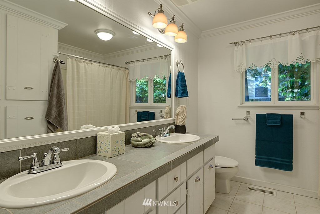 16802 3rd Avenue Southeast Bothell, WA 98012 - Photo 16 of 25