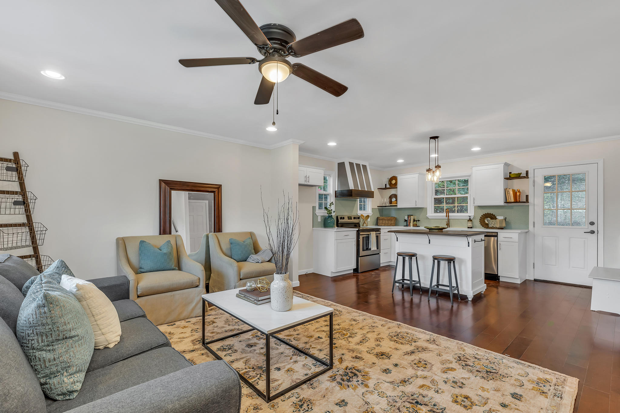 45 Spring Circle Ringgold, GA 30736 - Photo 3 of 29 4T1A3157