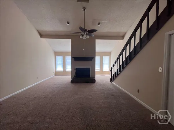 $1,400 | 2505 West Broad Street, Unit 422, Athens, GA 30606