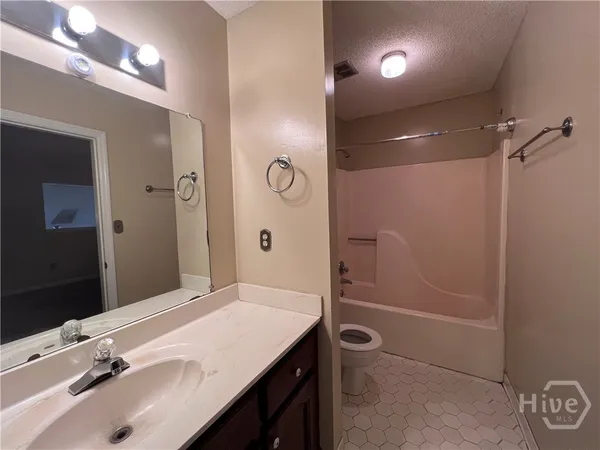 $1,400 | 2505 West Broad Street, Unit 422, Athens, GA 30606