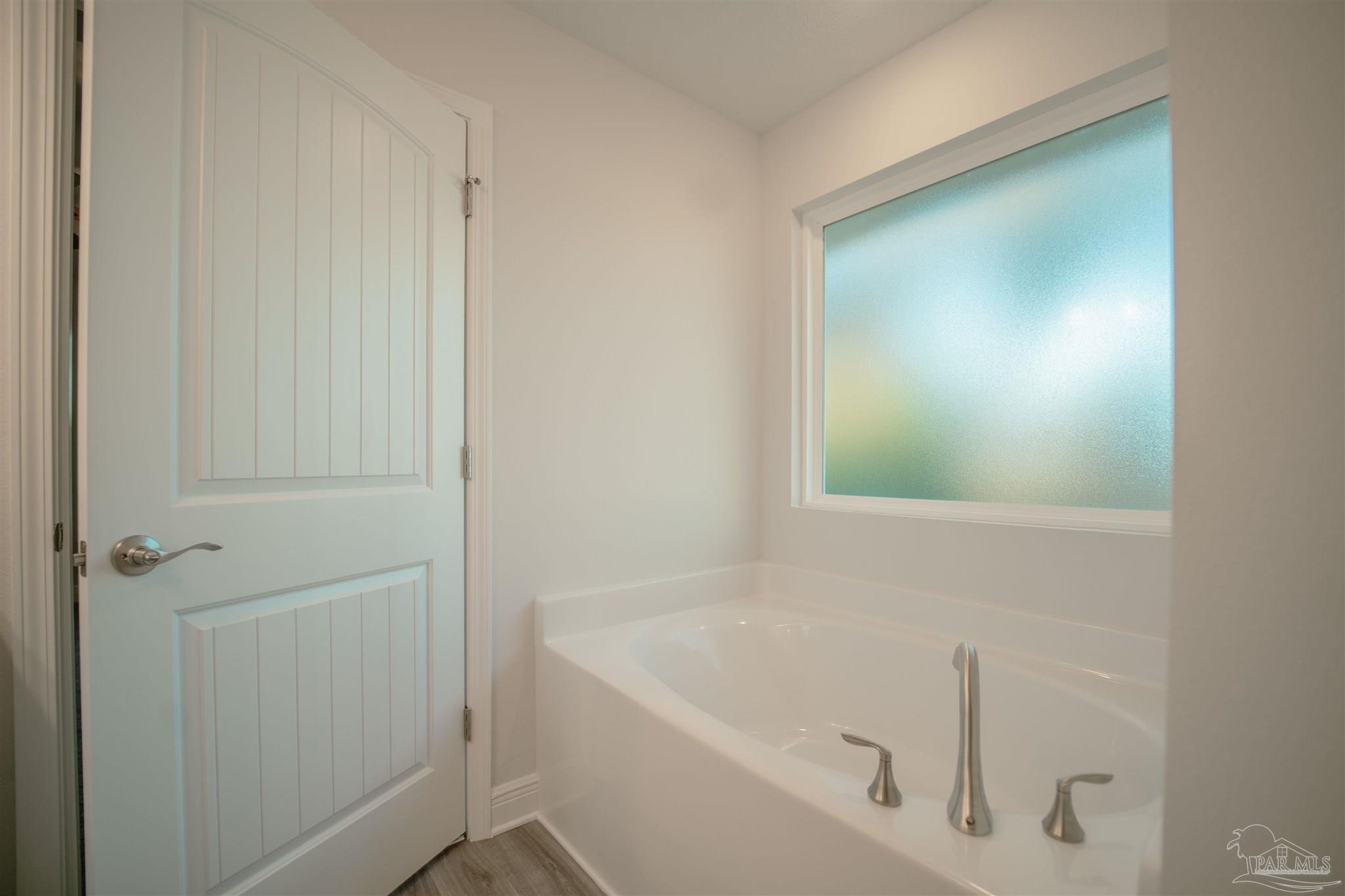 1797 Leigh Loop, Unit 3B Cantonment, FL 32533 - Photo 23 of 28