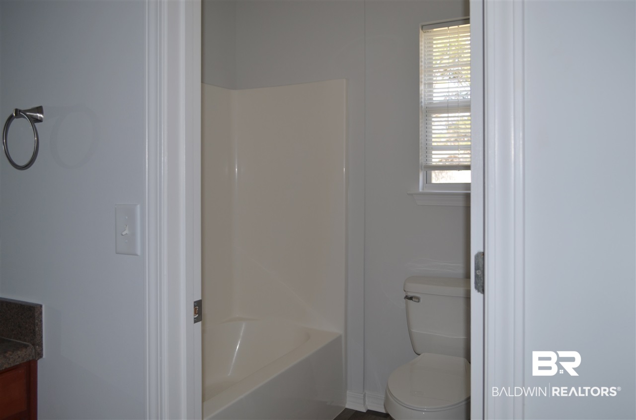529 Hamilton Boulevard Foley, AL 36535 - Photo 14 of 24
