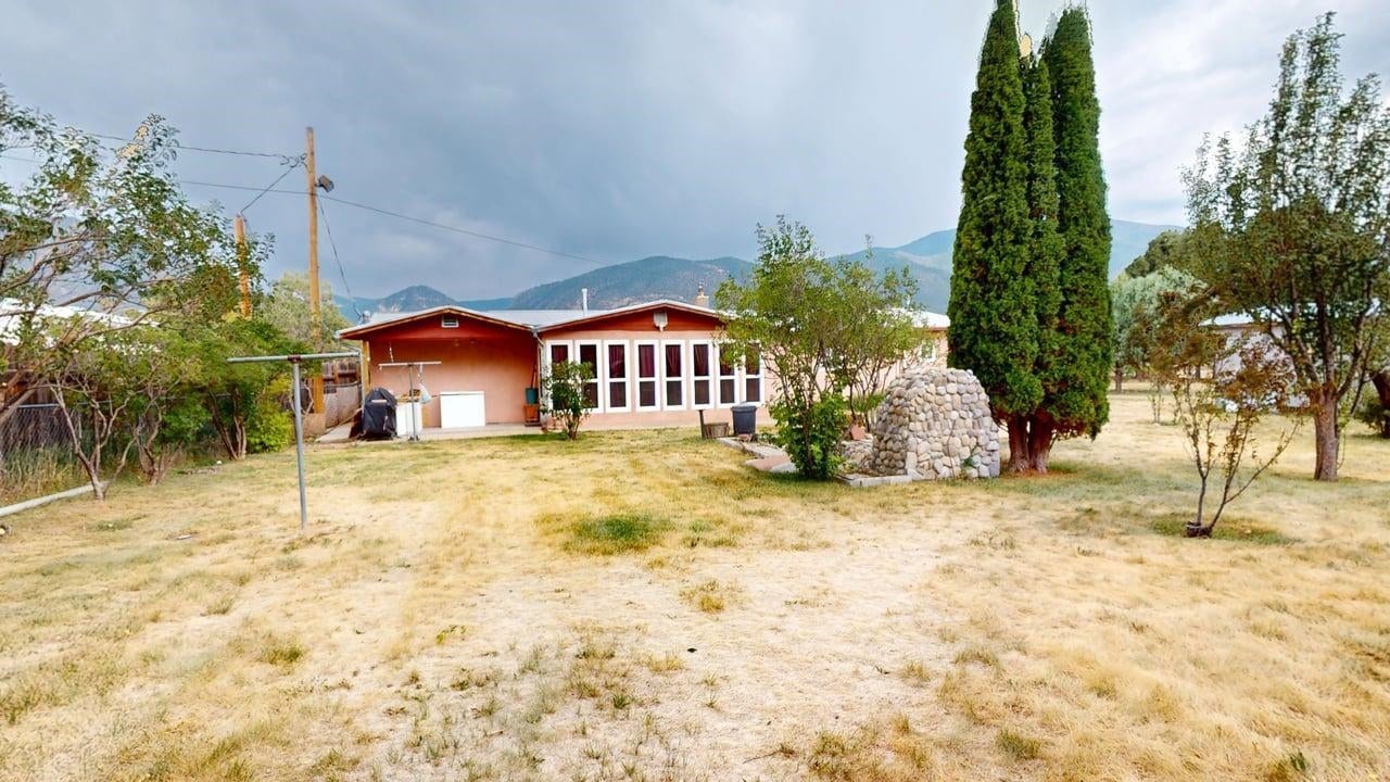 4 Mountain View Road Questa, NM 87556 - Photo 10 of 50 Gallery Image 10