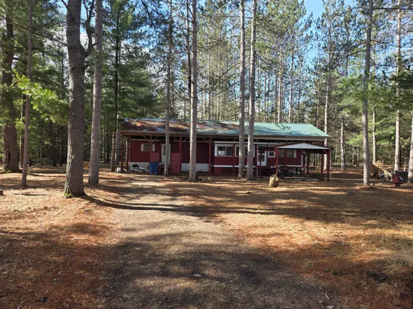$60,000 | 1909 West 16th Street, Baldwin, MI 49304