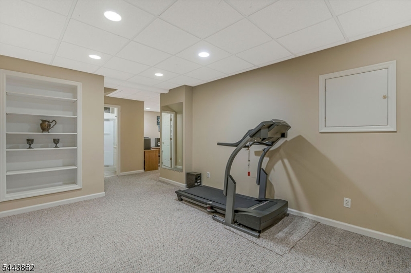 5 Pinewood Lane Warren, NJ 07059 - Photo 33 of 45