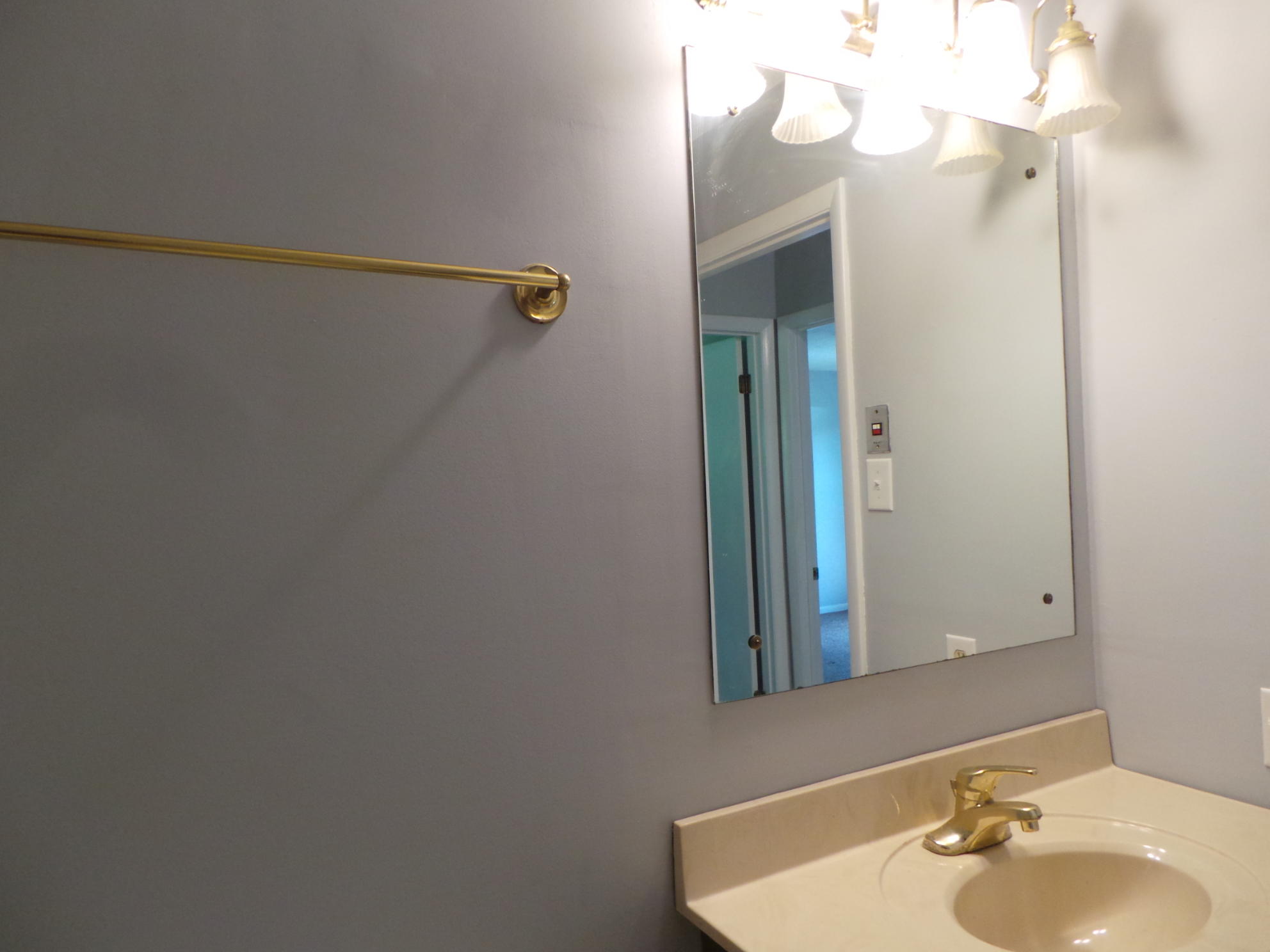 1029 Amersham Road Kingsport, TN 37660 - Photo 26 of 73 FULL BATH