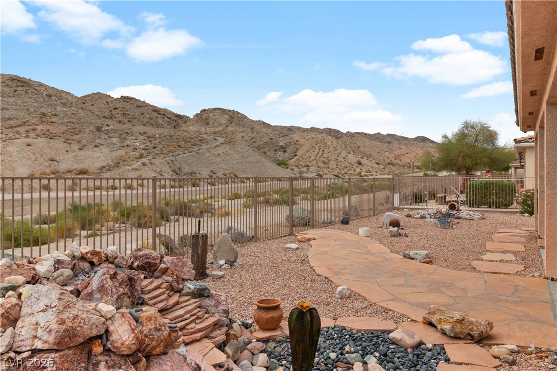 3589 Cottage Canyon Street Laughlin, NV 89029 - Photo 75 of 99 View of mountain background