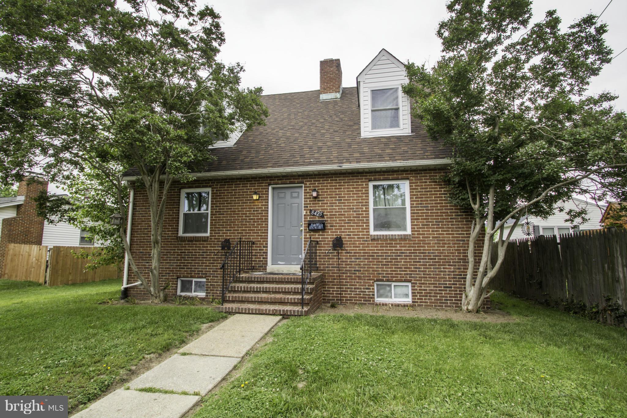 8425 Rugby Road Pasadena, MD 21122 - Photo 2 of 30 Exterior (Front)