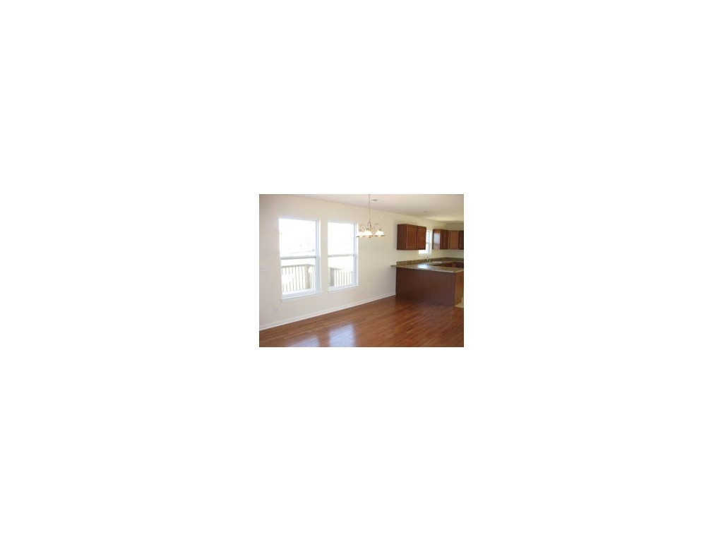 1122 Shadden Road Gray, TN 37615 - Photo 3 of 11 Dining Room